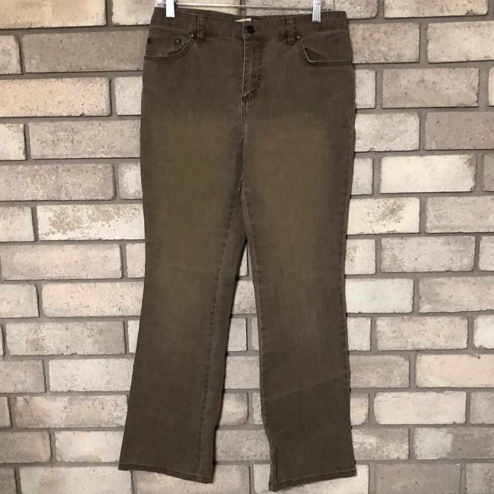 3for$20 bootcut size 6